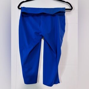 Lululemon High Waisted Blue Leggings Size 8